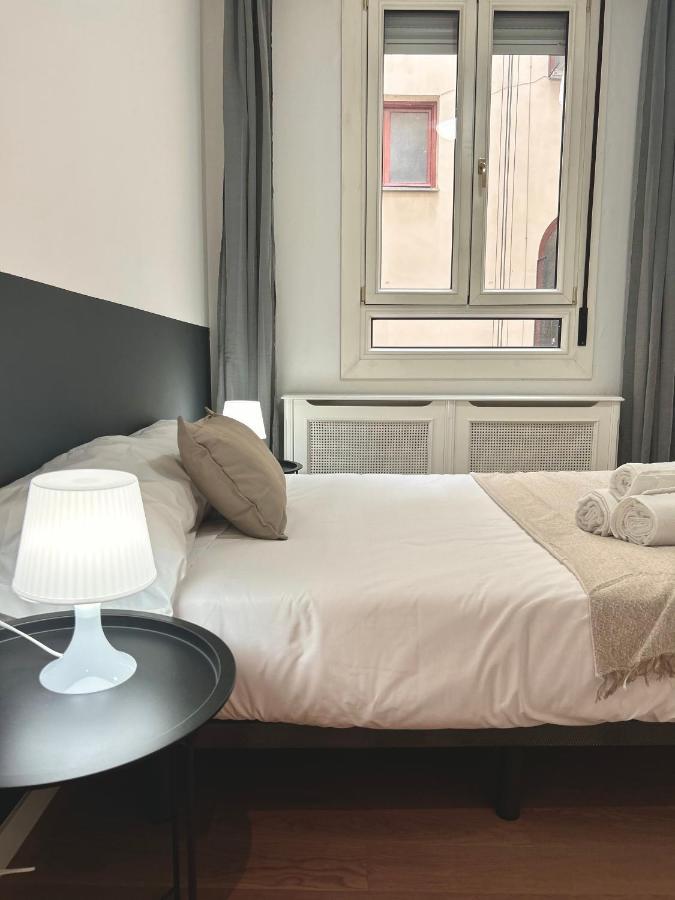 Pdv Rooms Madrid Esterno foto