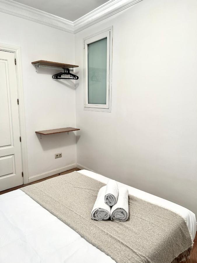 Pdv Rooms Madrid Esterno foto