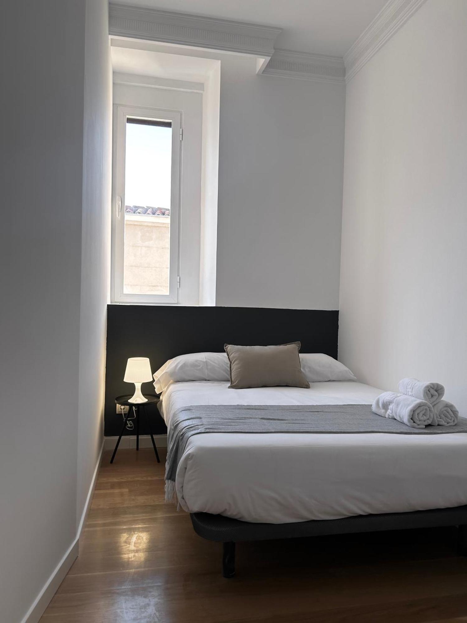 Pdv Rooms Madrid Esterno foto