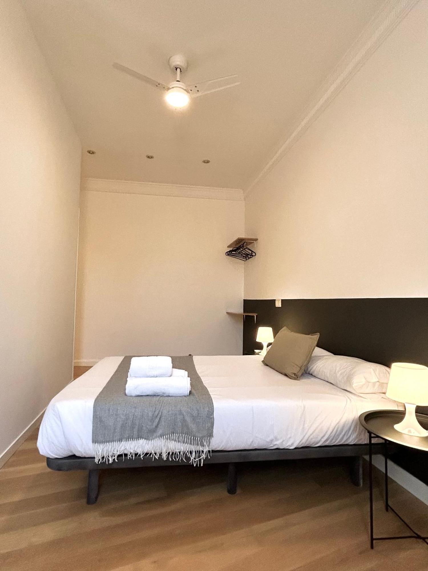 Pdv Rooms Madrid Esterno foto